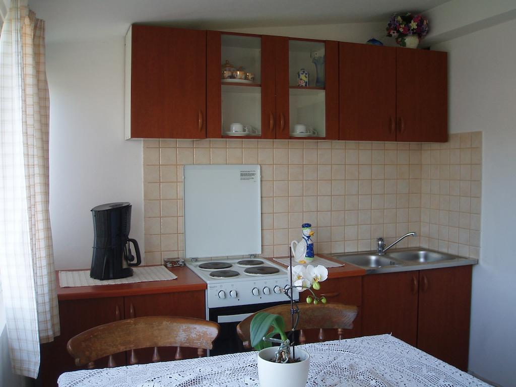 Guesthouse Tariba Supetarska Draga Chambre photo