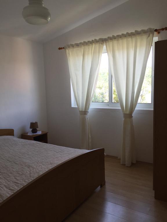 Guesthouse Tariba Supetarska Draga Extérieur photo