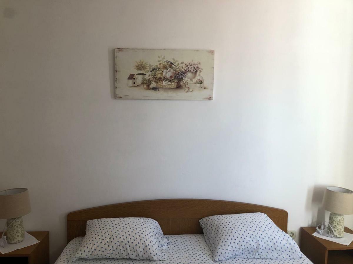 Guesthouse Tariba Supetarska Draga Extérieur photo